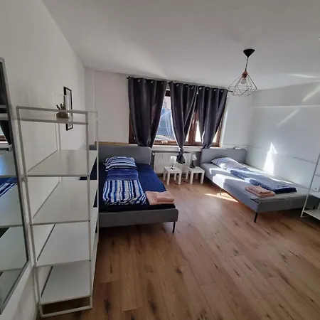Monteurwohnung Business Ferienwohnung Grenze Dusseldorf 6 P Appartement Hilden